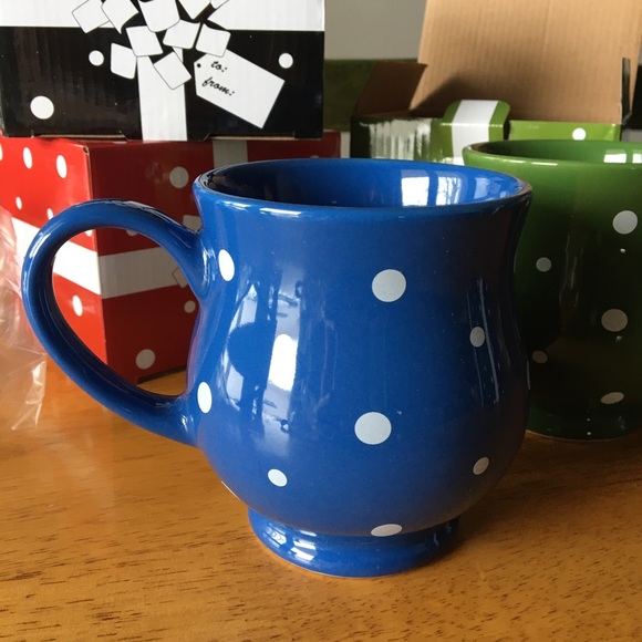 Temptation Dotted Mug Set of Four - Picture 4 of 5